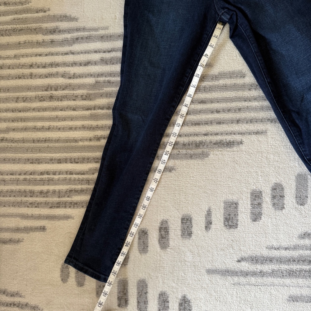 NWT Joe’s Paola High Rise Skinny Ankle Jeans - Picture 7 of 10